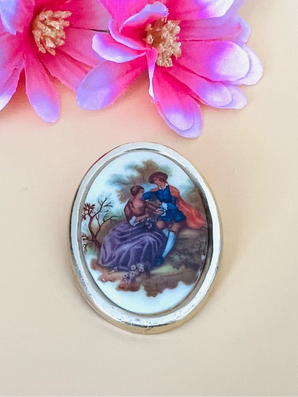 Vintage Cameo Brooch - Pink & Blue Scenic Portrait
